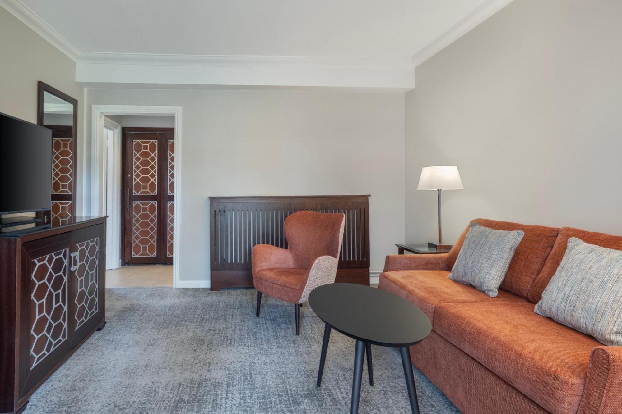 Delta Hotels By Marriott St Pierre Country Club Mathern Exterior foto